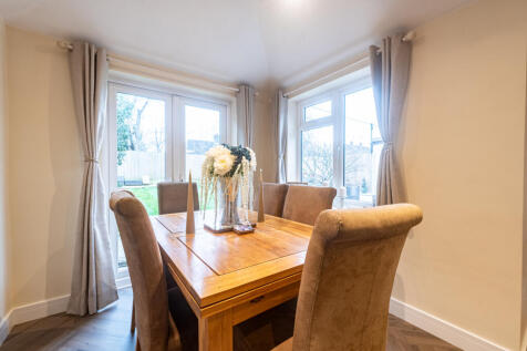 Family/Dining Room