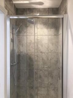 shower.JPG