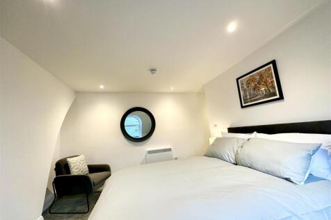Room 6