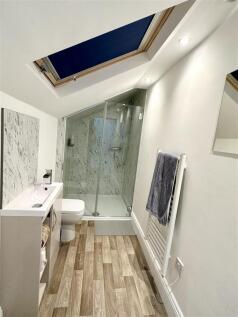 Communal Shower Room 3