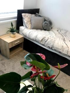 bedroom 3.jpg