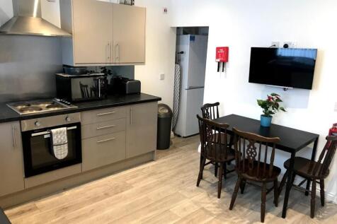 kitchen 1.jpg