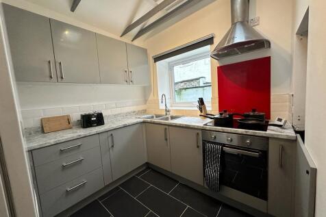 2-4 Collinge Street  (26).jpeg