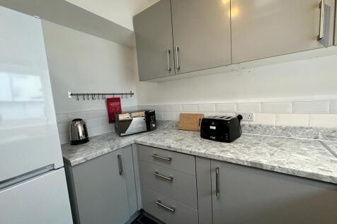 2-4 Collinge Street  (1).jpeg