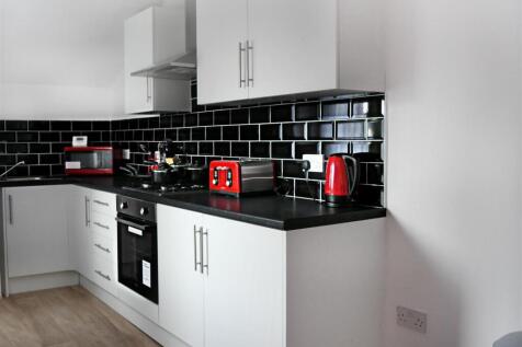 Kitchen (6).jpg