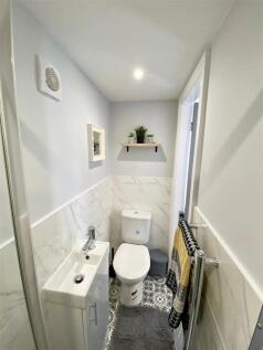 2 ensuite