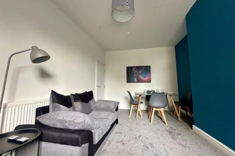 LIVING ROOM 1.3.jpg