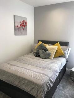 single bed.JPG