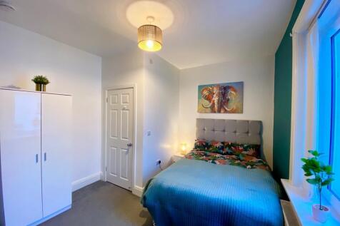 145 Cleaver Street Rm 2  (5).jpeg