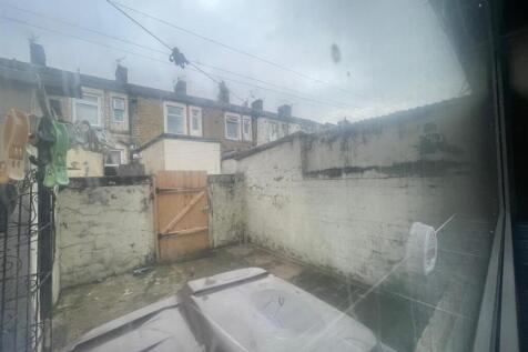 WhatsApp Image 2025-11-05 at 14.41.53_a4336f09.jpg