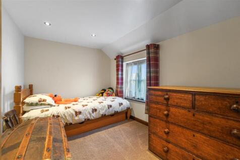 PT-RED-PlainCottage-1.jpg