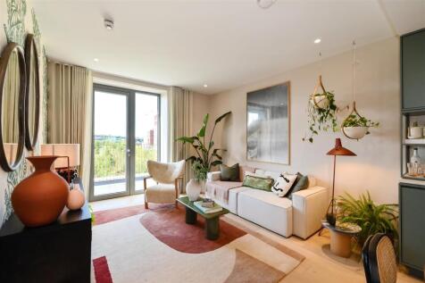 Ashbee-Show-Flat (4).JPG