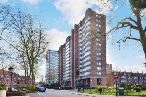 Flat 65 Raynham (1).JPG
