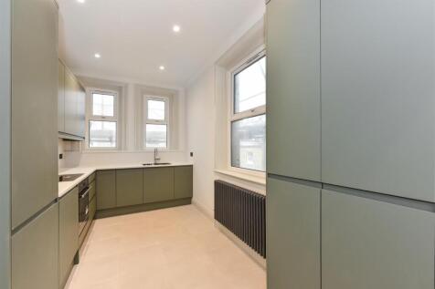 64 Queensway (9).JPG