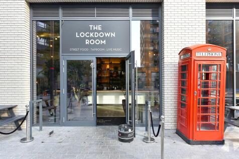 City Island Way (8).JPG