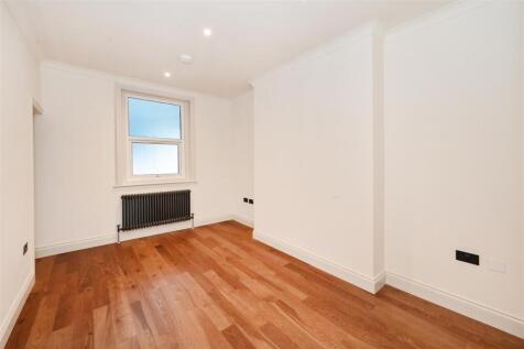 1-64-Queensway (1).JPG