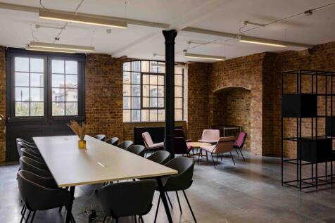 Fitted Office
