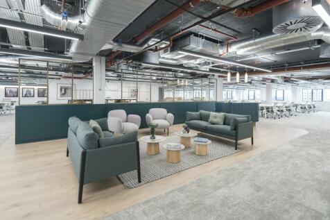 6th Floor Fitted