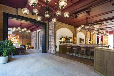 Alfred&#39;s Club / Tenant Lounge