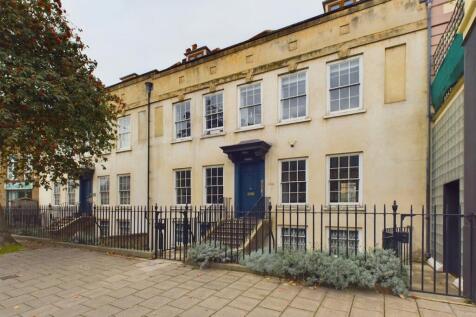 81-83 Essex Road