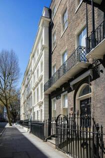18 Bloomsbury Square