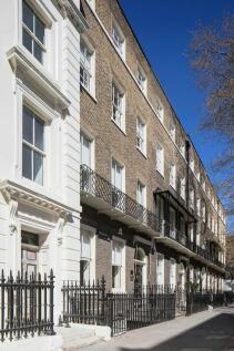 18 Bloomsbury Square