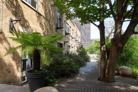 Outdoor Seating