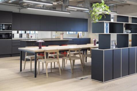 1st Floor - Fully Fitted