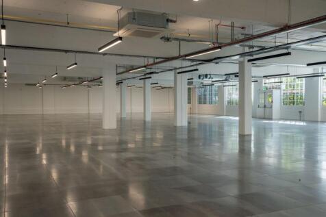 Courtyard Floor, Warehouse