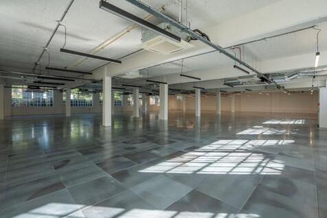 Courtyard Floor, Warehouse