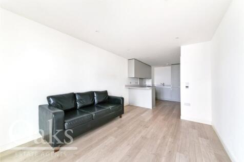 Reception/Kitchen