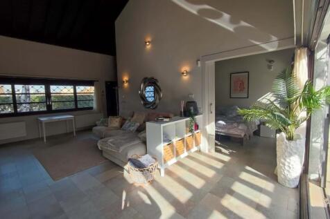 Property Image 19