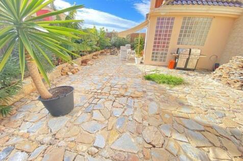 Property Image 37