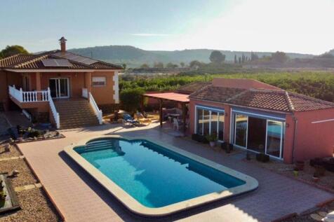 Property Image 4