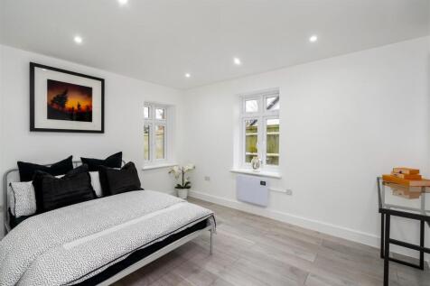 flat 3 272153 (14).jpg
