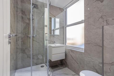 64391_Flat 2 15 High Street  (22).jpg