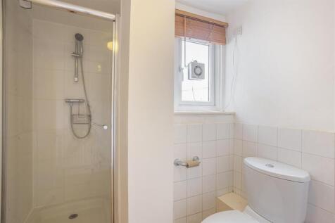 Flat A 302013 (13).jpg