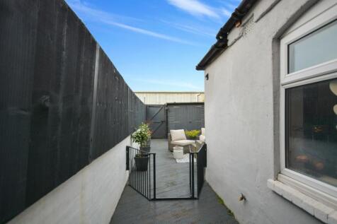 Property Image 28