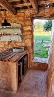 UA051 Outdoor Kitche