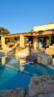 UA051 Pool Shallow e
