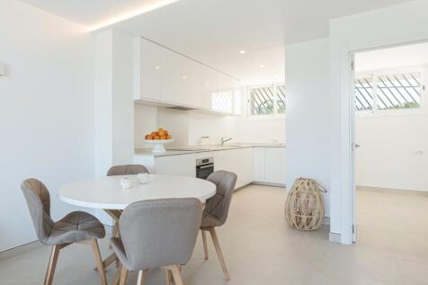 Dining &amp; Kitchen