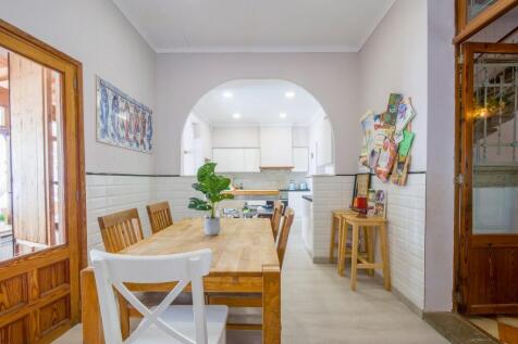 5. Kitchen 2