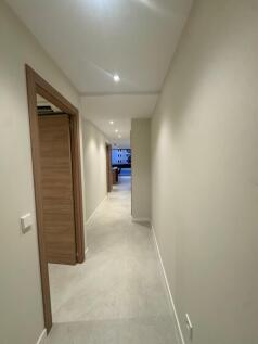 ca18109c-6803-40e0-8