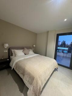 0ff6b596-3617-4b45-b