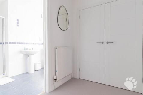 Dressing Room 2