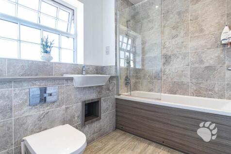 Family Bathroom Suite