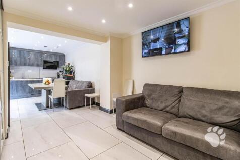 Kitchen/Living/Dining Area