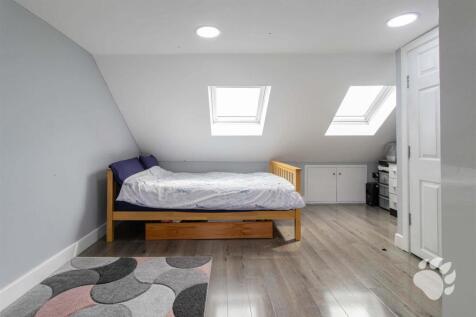 Bedroom 1 - 2F