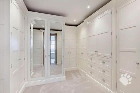 Master Dressing Room