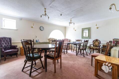 Communal Lounge